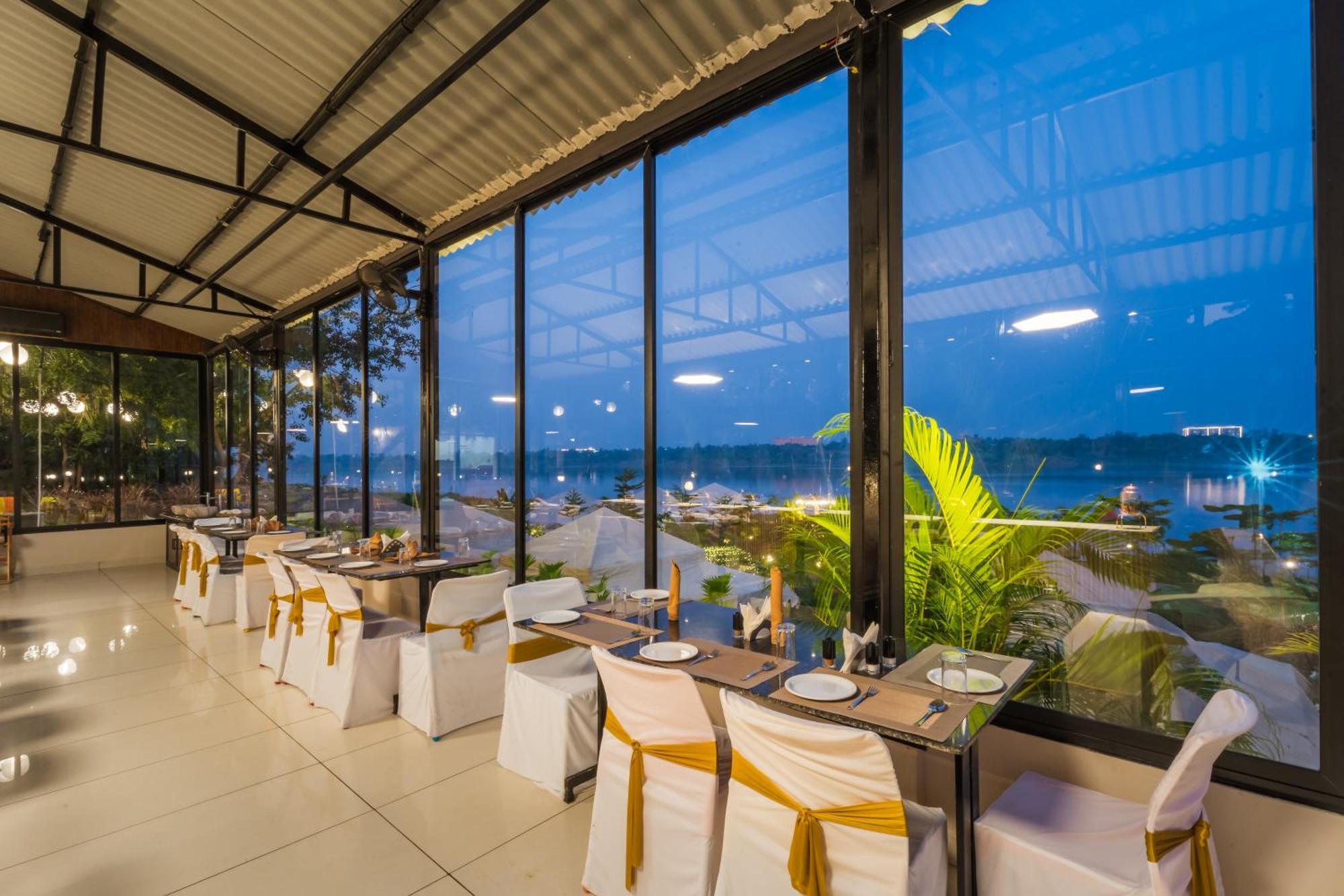 Riverview Tent Resort Kevadia Exterior photo